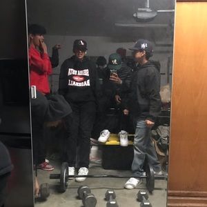 Meet your Posher, Adrian